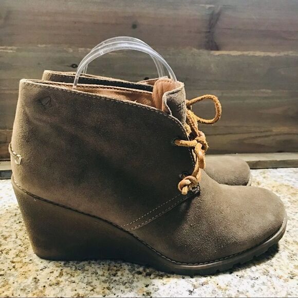 Sperry Top-Sider Stella Prow Women Ankle Wedge Bootie Suede Taupe STS96139 - Picture 4 of 10